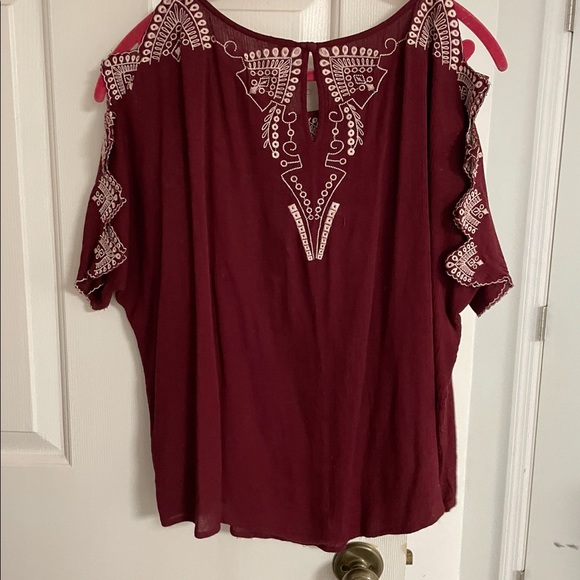 Shirt - Picture 2 of 2